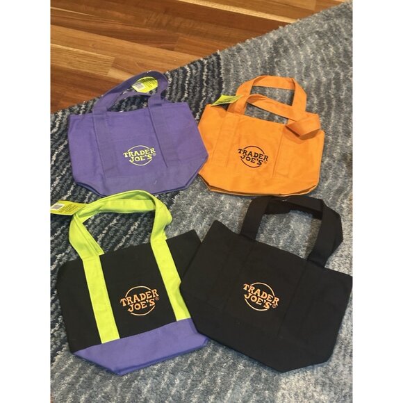 Lot Of 4 Trader Joes Halloween Trick Or Treat Mini Tote Bags. 24 Hour Ship Out! - Picture 3 of 3
